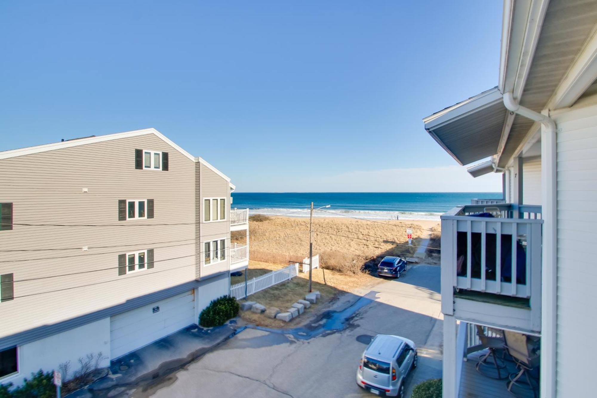 Beachfront Old Orchard Beach Condo With Balcony 外观 照片